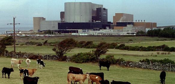  Reino Unido cierra su reactor nuclear más antiguo 