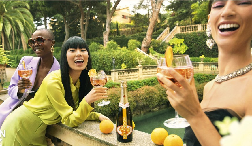 CHANDON GARDEN SPRITZ