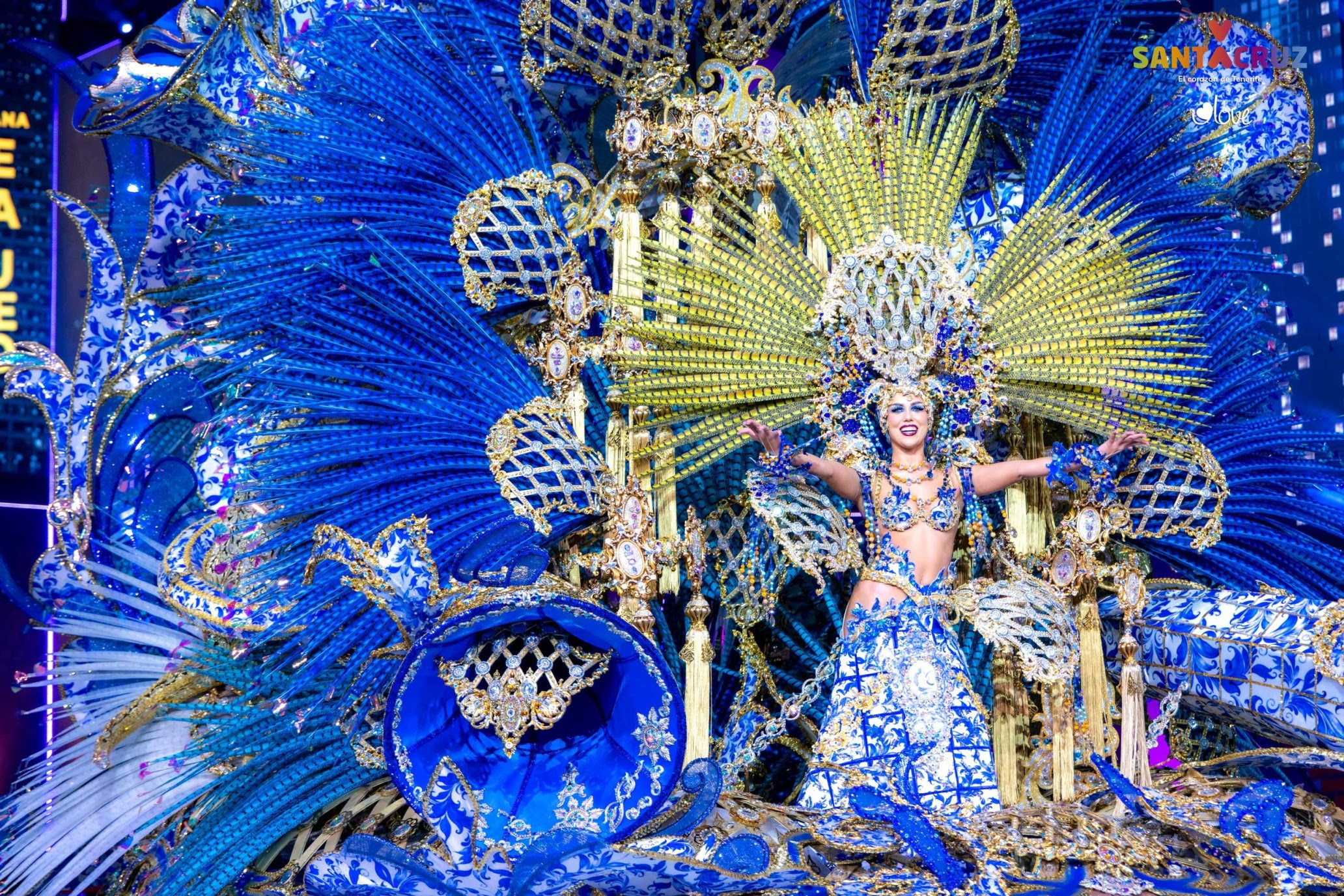  Adriana Peña, Reina del Carnaval de Tenerife 2023 