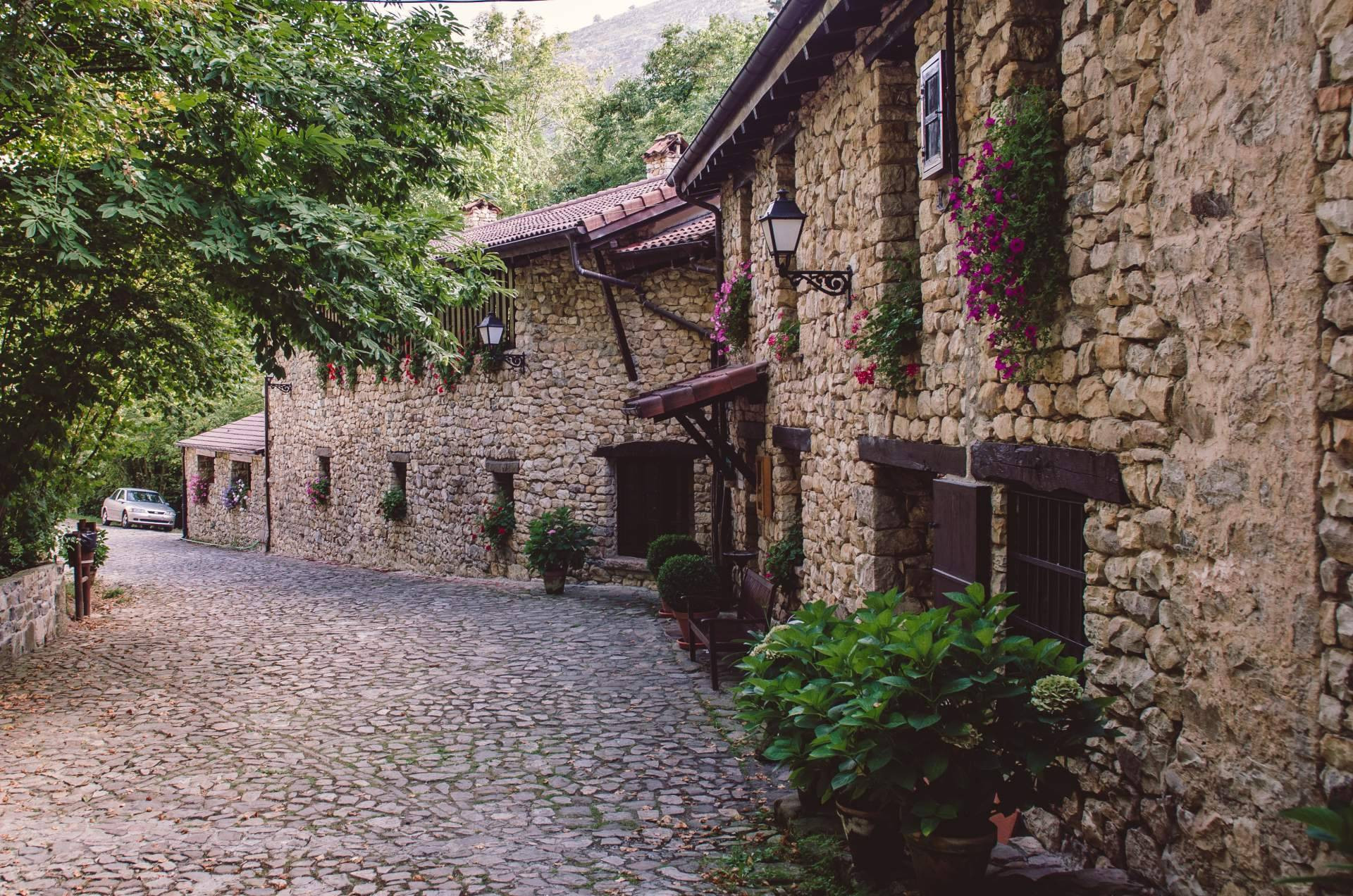  Ventajas de vivir en un pueblo de Cantabria 