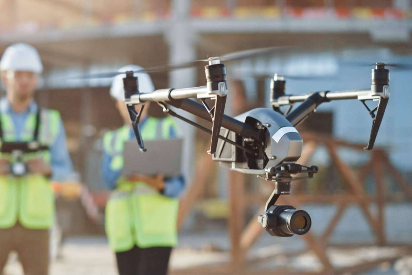  Este año, se les exigirá a las empresas y operadores de drones aeronaves con marcado CE y marcado de clase para pilotar 