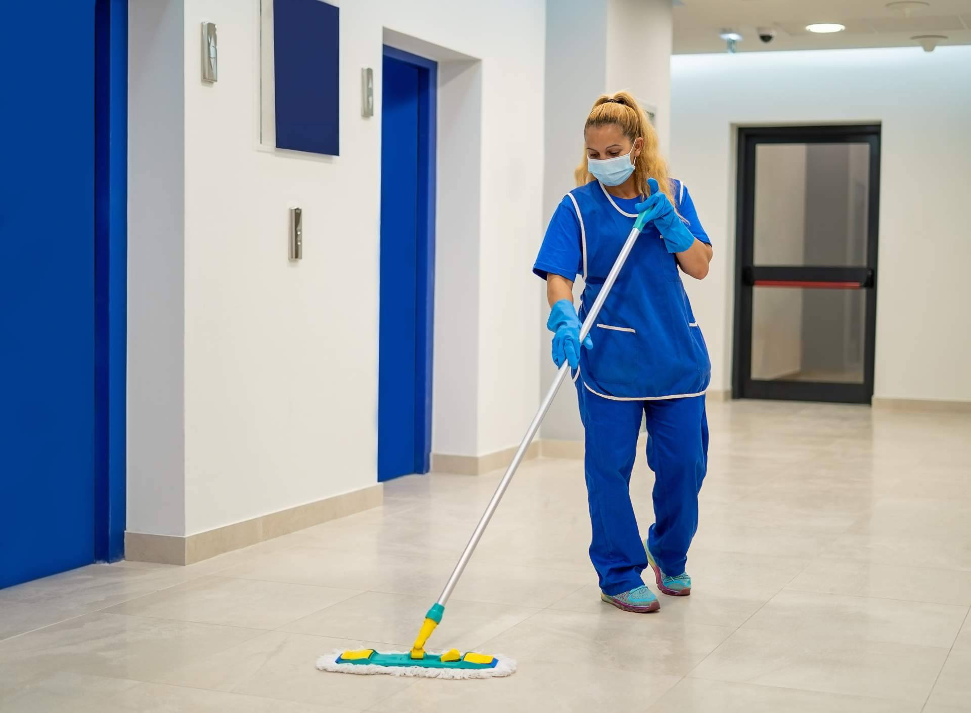  Limpiezas Gomesa ofrece servicios de limpieza y mantenimiento de oficinas y espacios coworking 