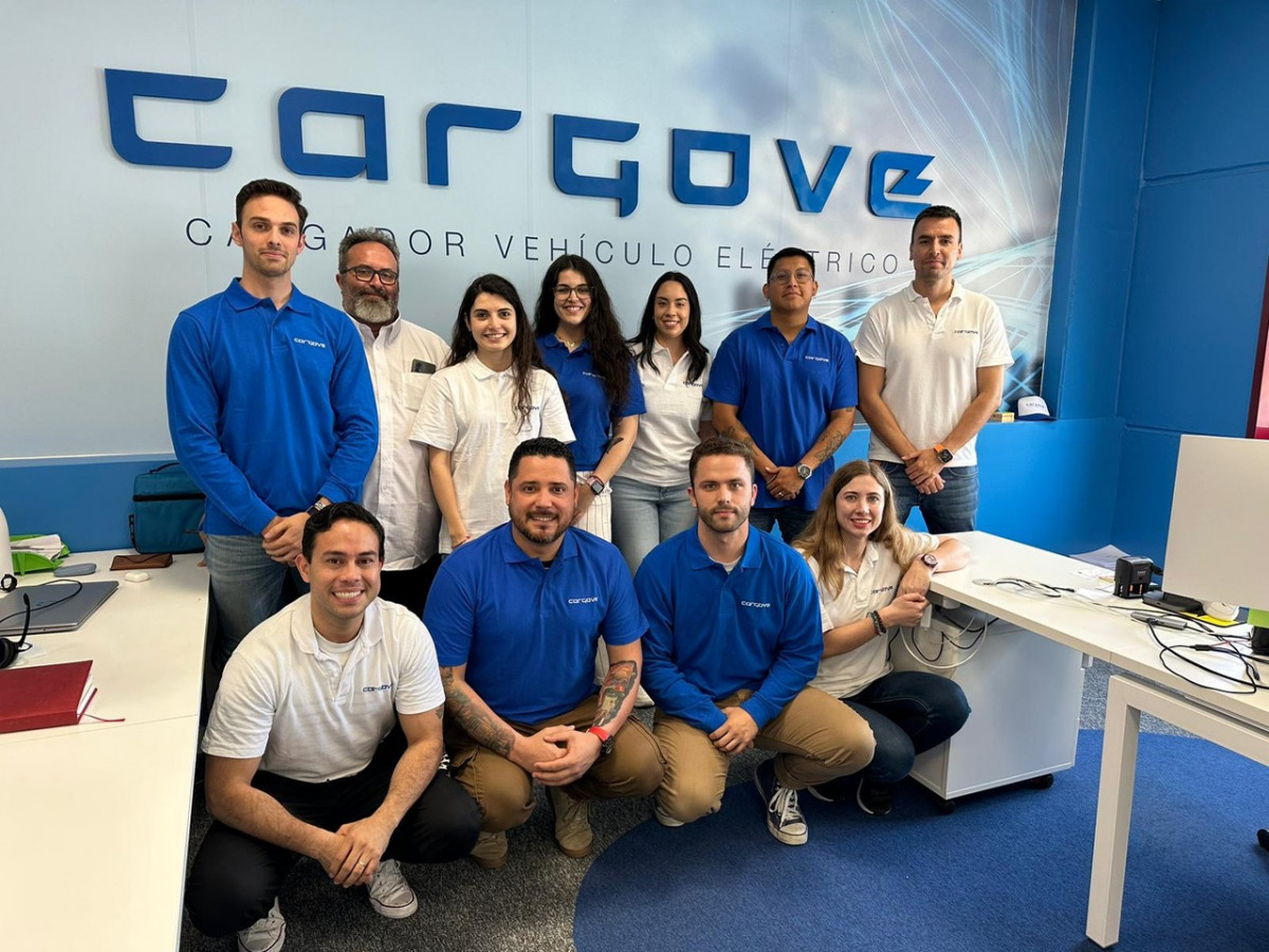 Foto equipo CARGOVE