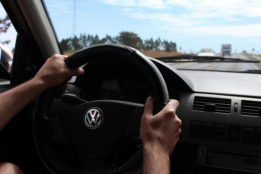 Hand drive steering wheel