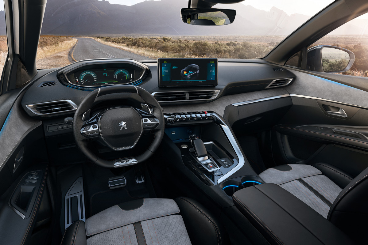 La nueva Peugeot 3008 estrenará el Panoramic i-Cockpit