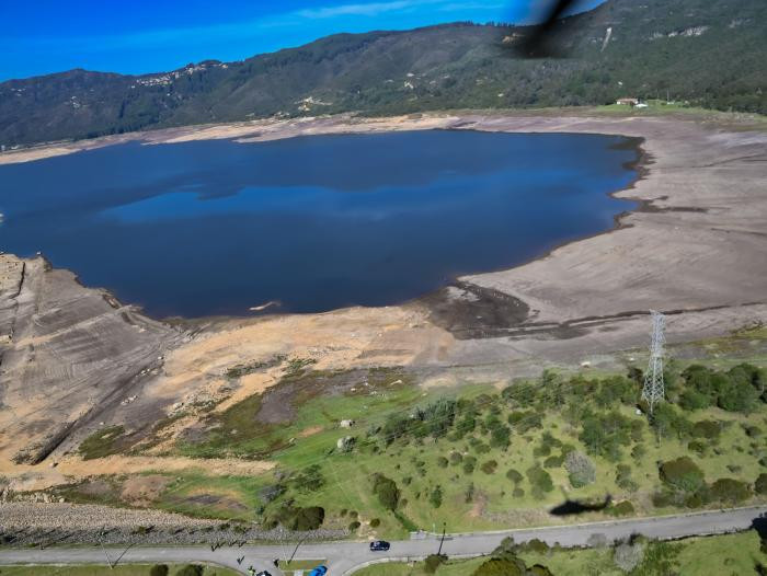 Embalse San Rafael Alcld May Bogota