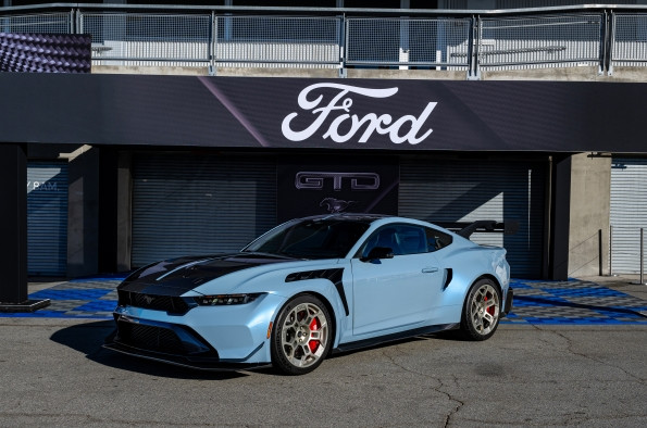 Ford Mustang GTD 1