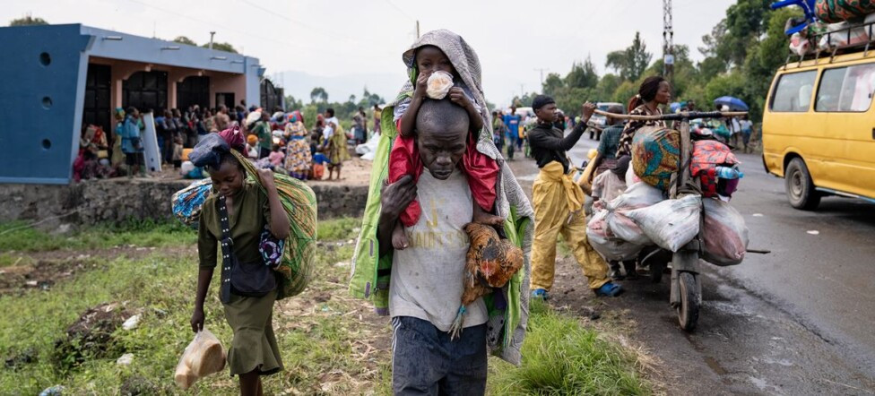 Desplazadas caminan Goma Francis Mweze Ocha