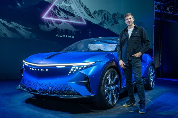 Alpine A390 β 3