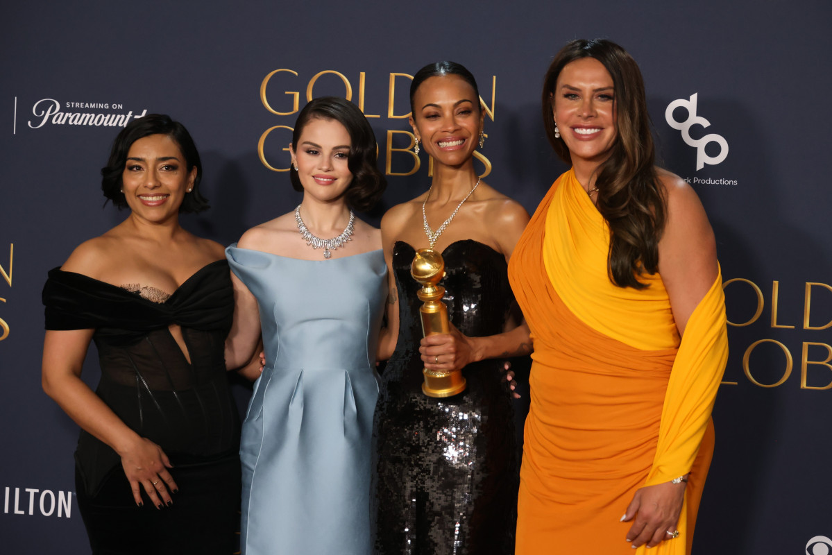 EuropaPress 6517026 adriana paz selena gomez zoe saldana karla sofia gascon posan globo oro