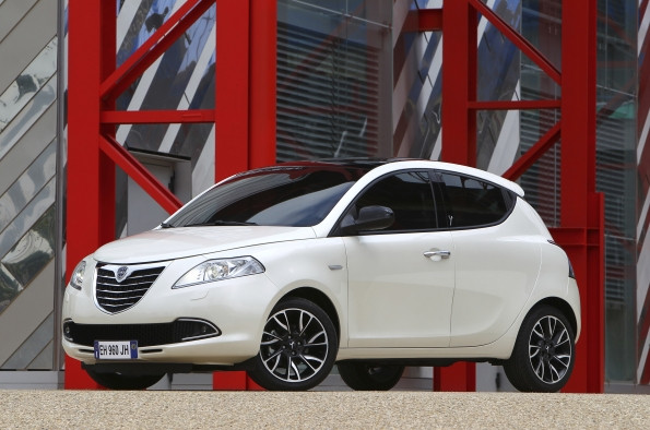 Lancia Ypsilon 40º 4