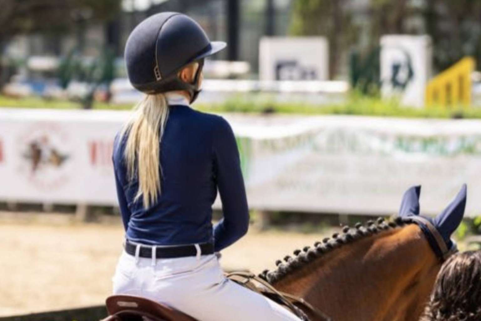 Fotos de Barras de obstáculos para el evento de salto de caballo